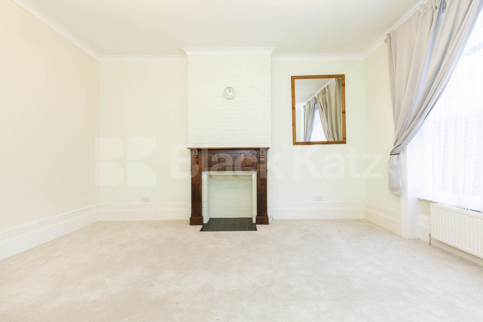 			2 Bedroom, 1 bath, 1 reception Flat			 Priory Road, Crouch End